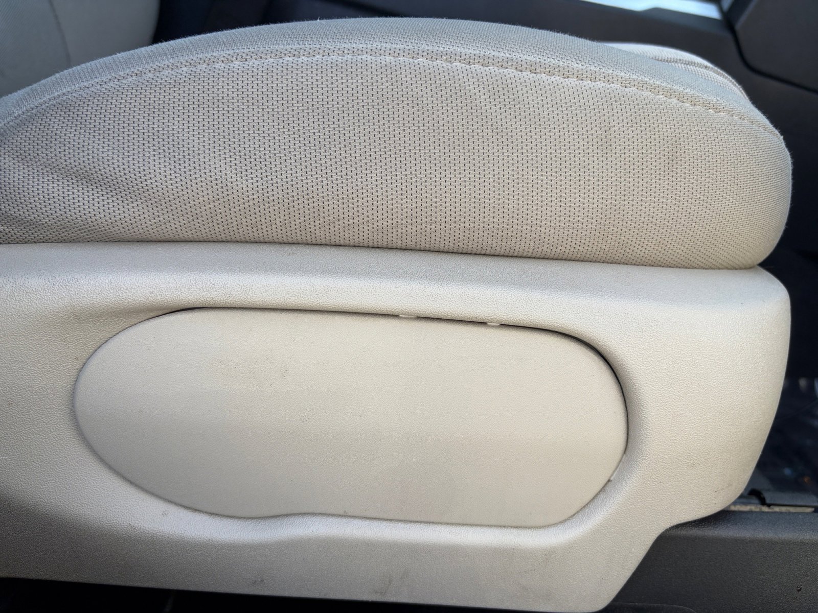 Used 2013 Ford Explorer FWD image 34