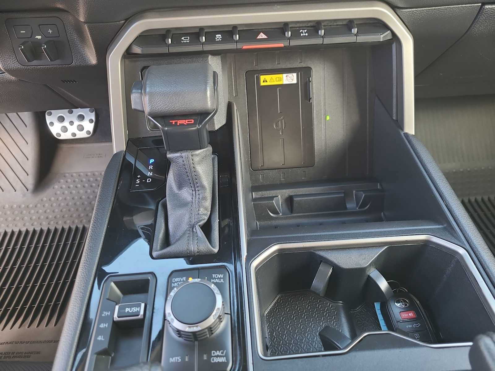 Used 2024 Toyota Tundra Platinum image 25