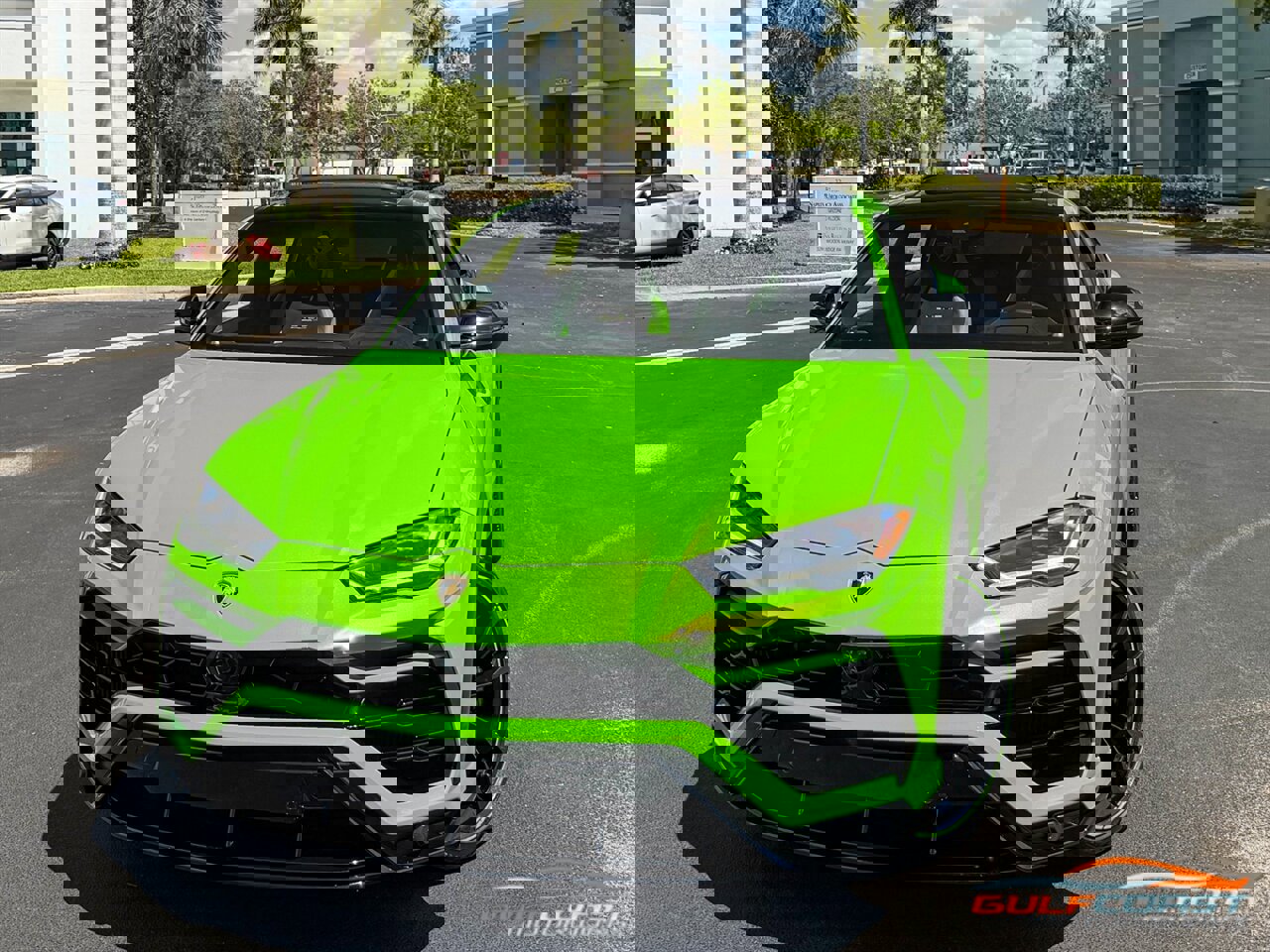 Used 2021 Lamborghini Urus image 7