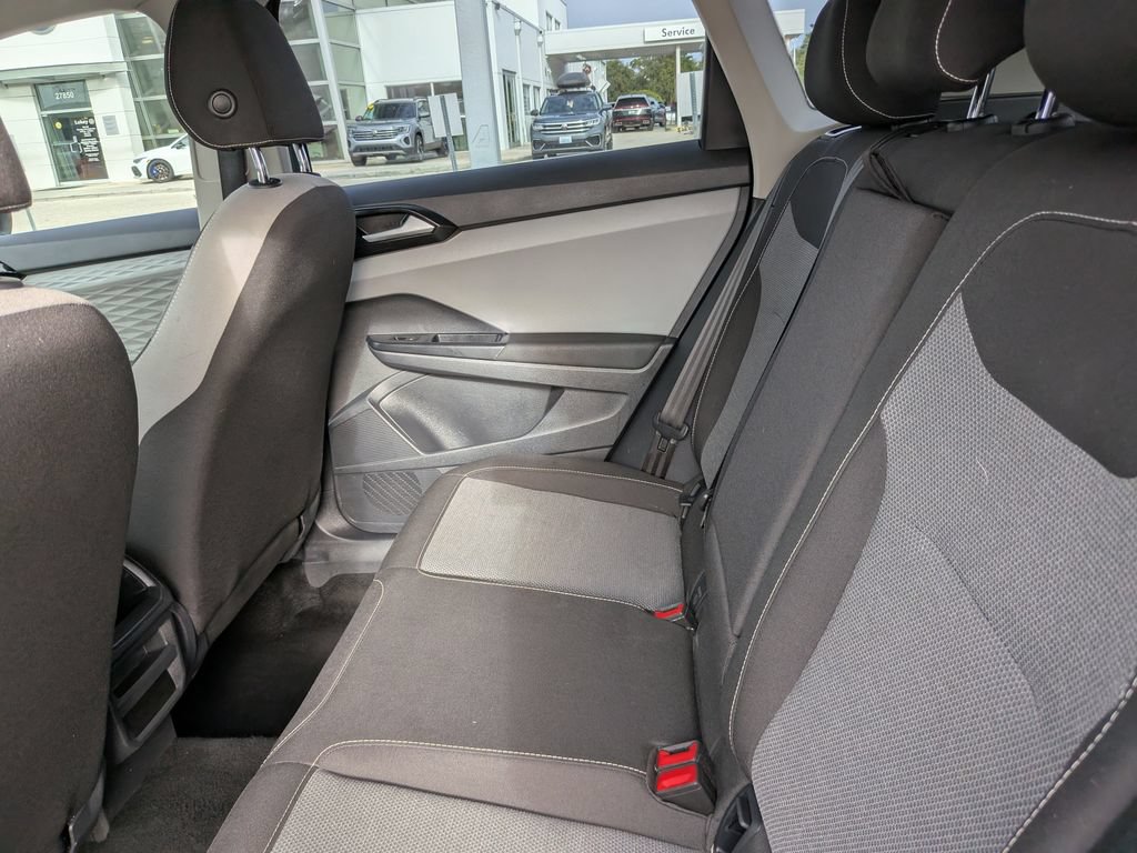 Certified 2023 Volkswagen Taos S FWD image 15