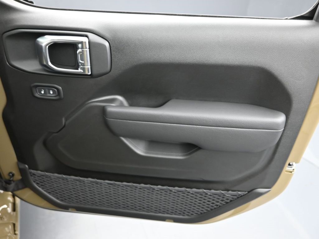 New 2025 Jeep Wrangler Sport S image 17