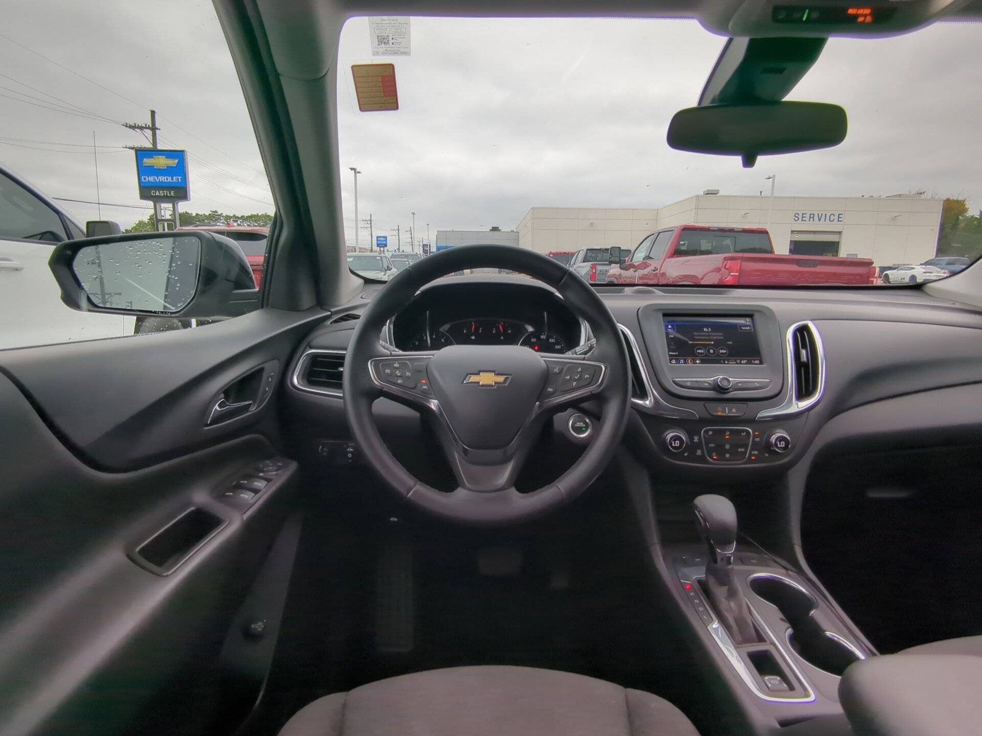 Used 2024 Chevrolet Equinox LT w/ LPO, Floor Liner Package AWD/4WD image 14