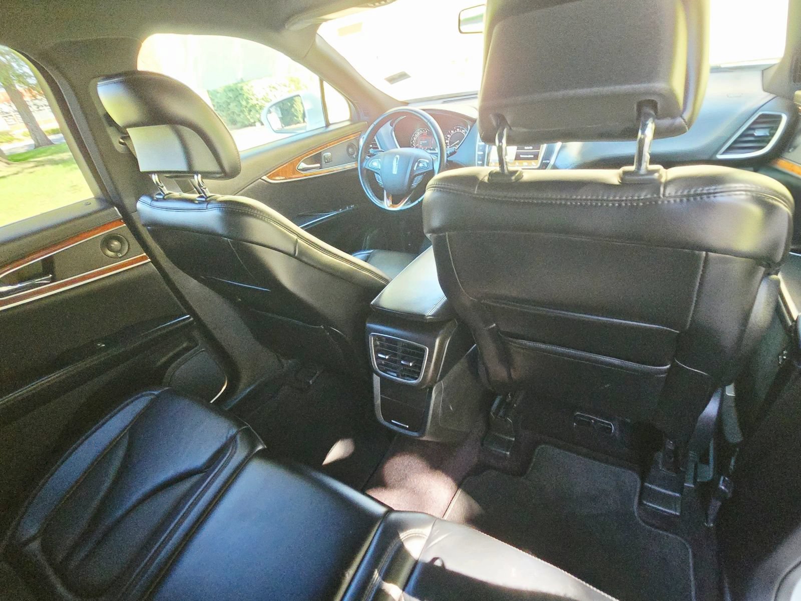 Used 2016 Lincoln MKX Select w/ Select Plus Package FWD image 34