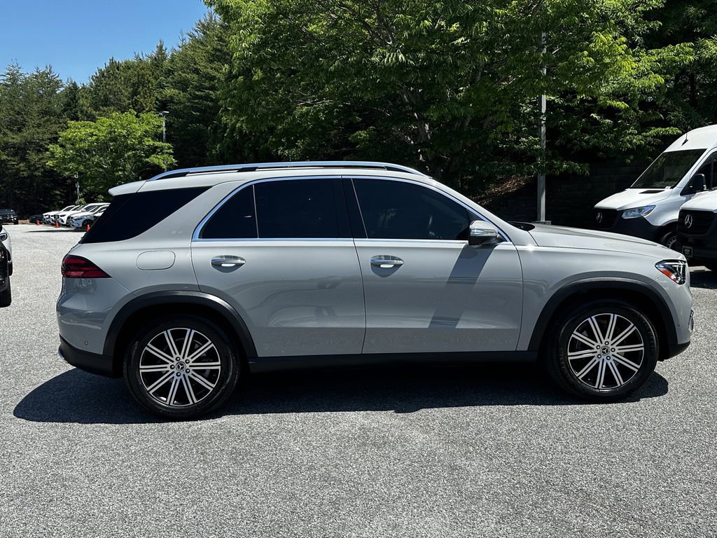 Certified 2024 Mercedes-Benz GLE 350 4MATIC w/ Driver Assistance Package image 9