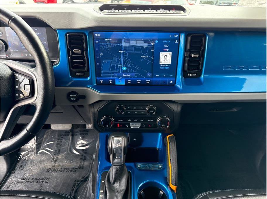 Used 2023 Ford Bronco Badlands image 8