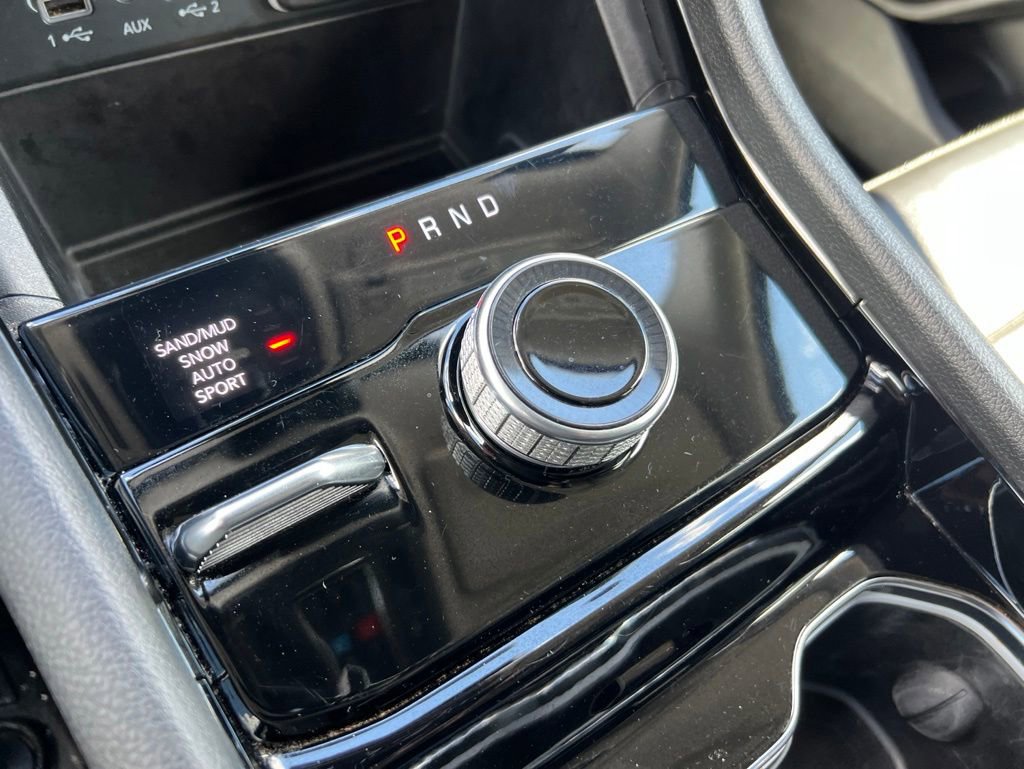 Used 2023 Jeep Grand Cherokee Limited AWD/4WD image 15