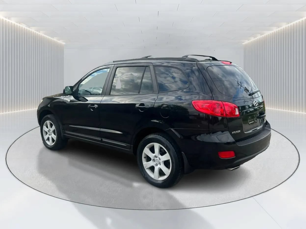 Used 2009 Hyundai Santa Fe SE FWD image 7