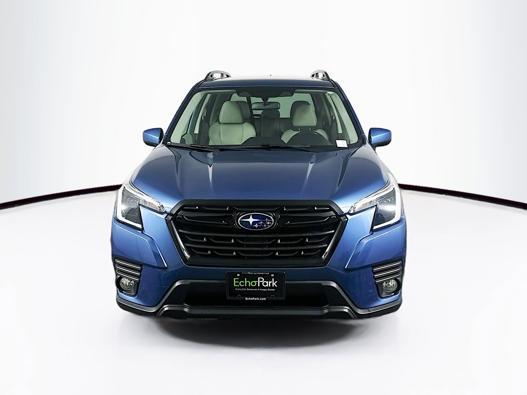 Used 2022 Subaru Forester Premium AWD/4WD image 2