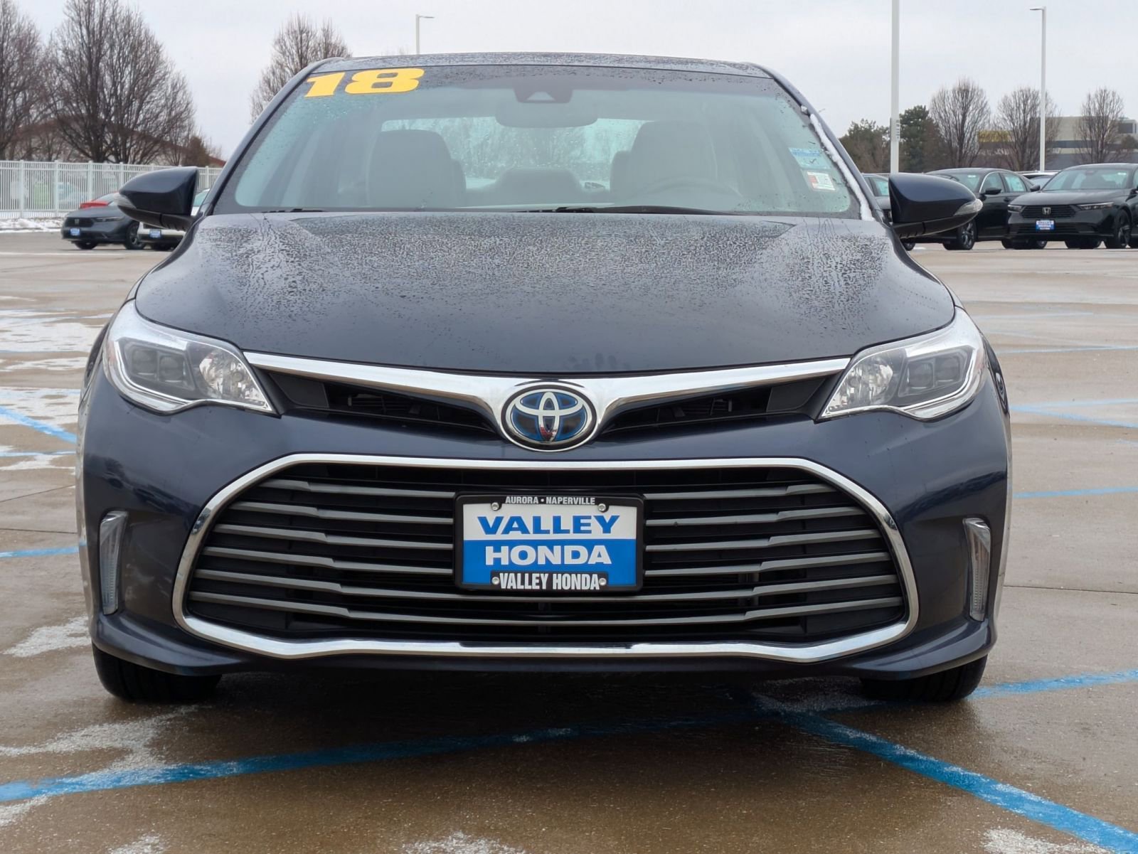 Used 2018 Toyota Avalon XLE Premium w/ All Weather Liner Package image 3