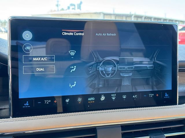 Used 2023 Lincoln Corsair Reserve w/ Equipment Group 202A image 27