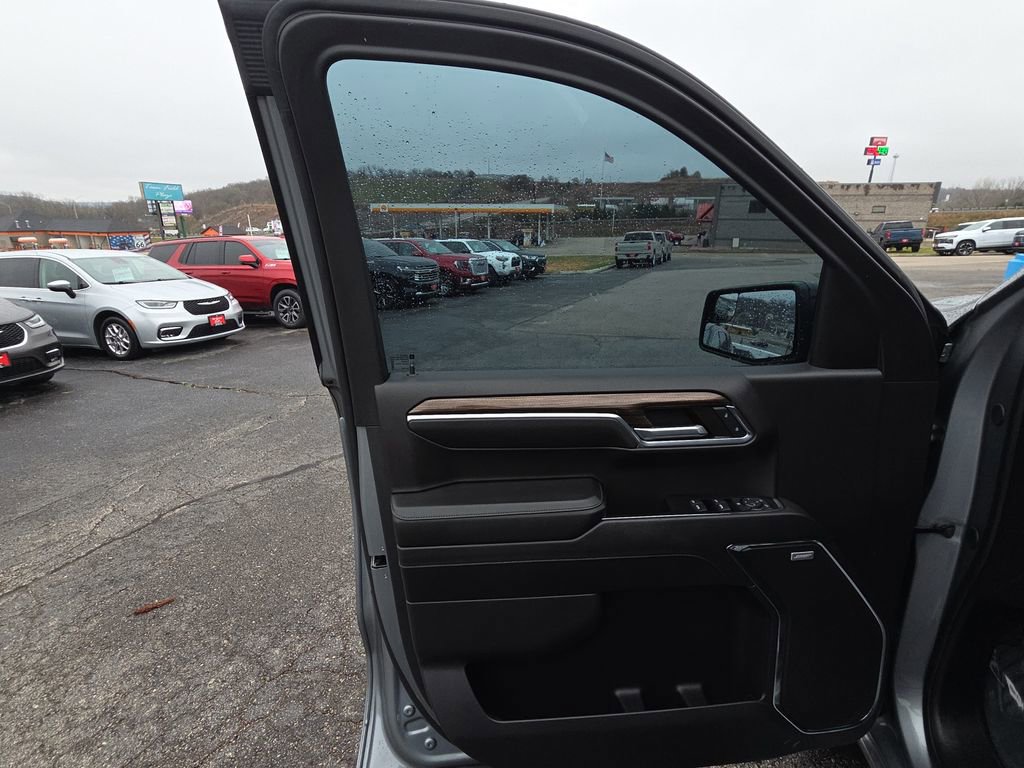 Used 2024 Chevrolet Silverado 1500 RST w/ Convenience Package II image 13