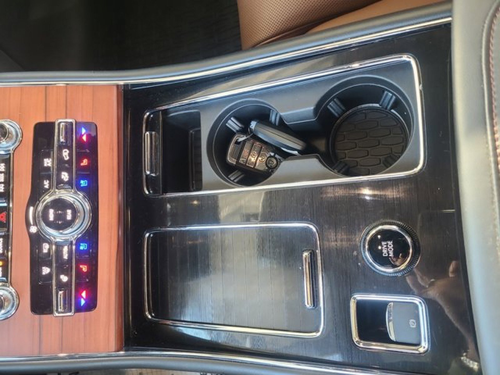 Used 2024 Lincoln Aviator Reserve w/ Equipment Group 201A image 15