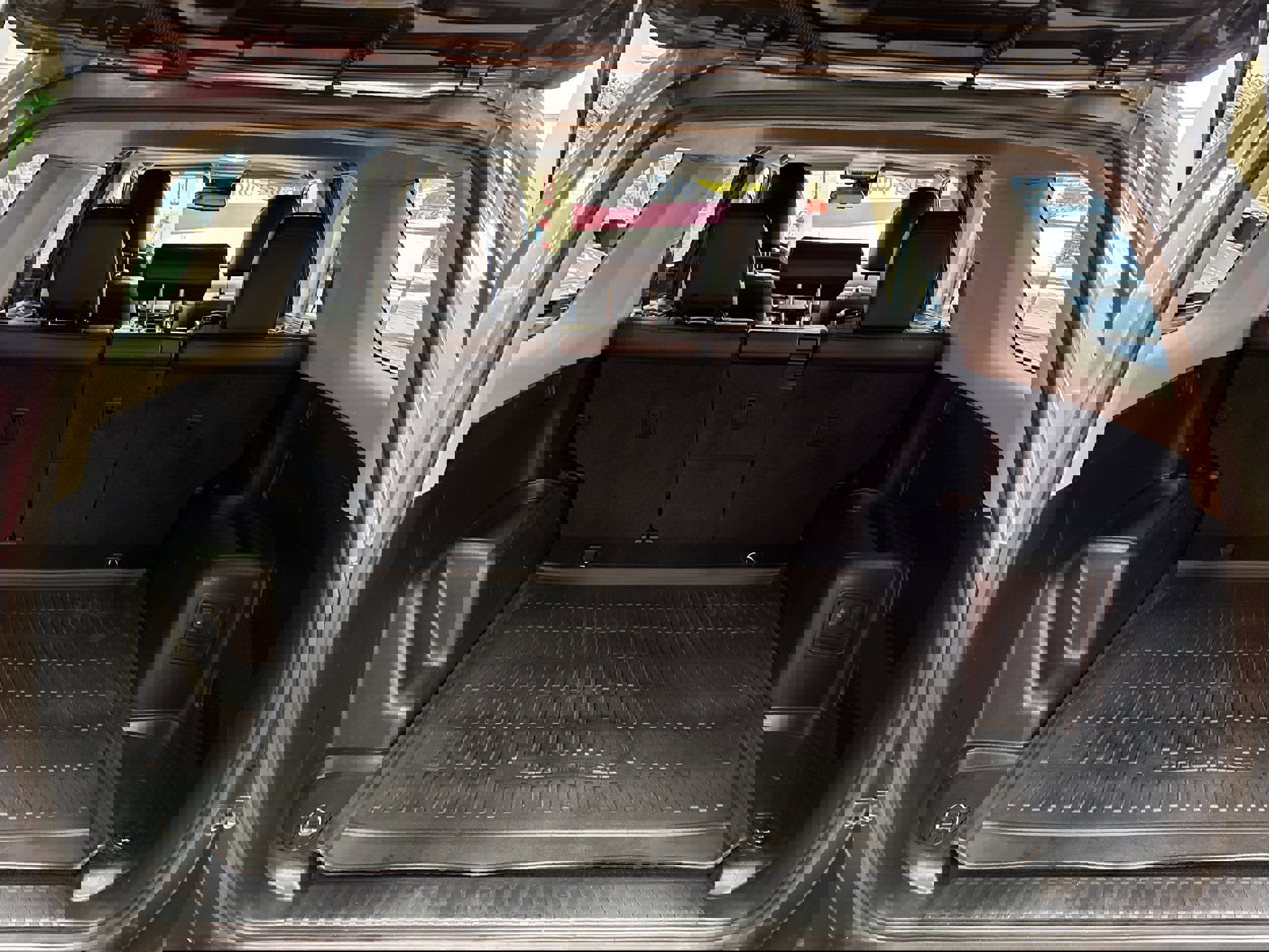 Used 2020 Toyota 4Runner Venture w/ Moonroof Package AWD/4WD image 23