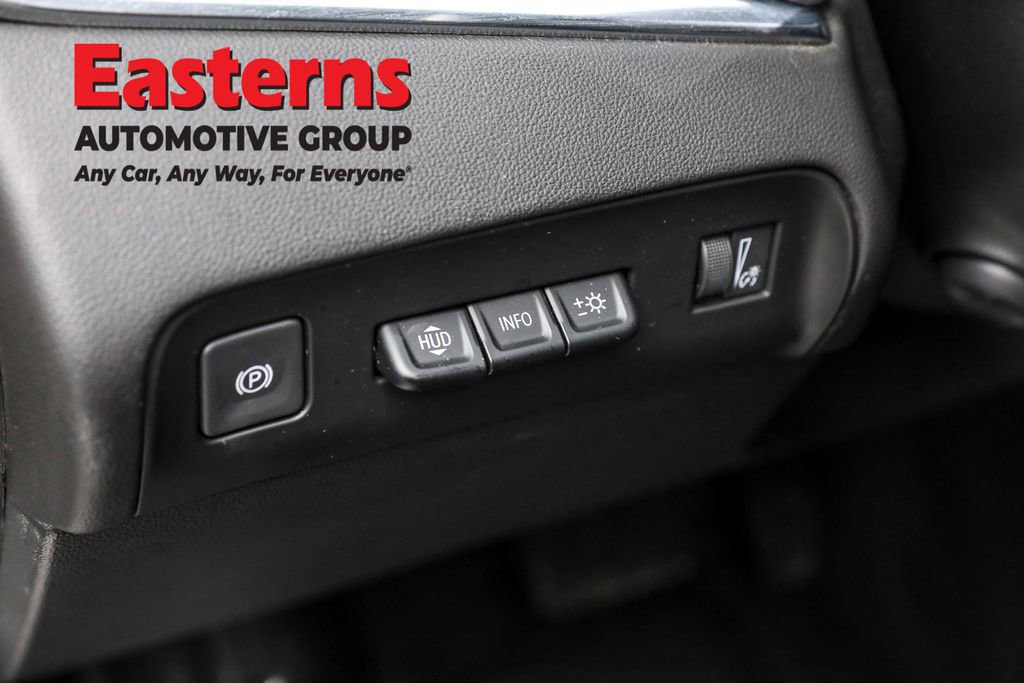 Used 2024 Buick Enclave Premium image 23