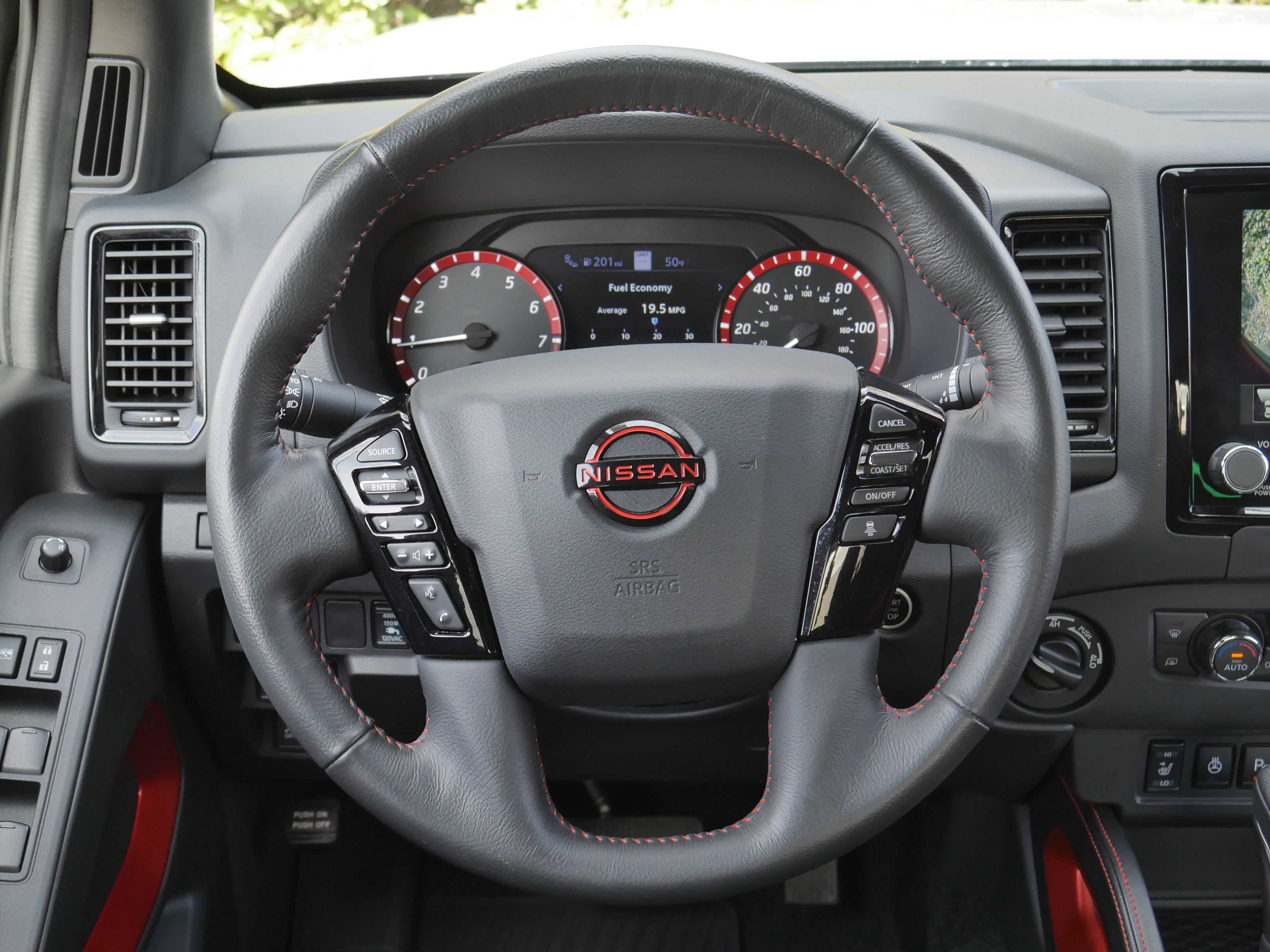 Certified 2023 Nissan Frontier PRO-4X w/ Pro Convenience Package image 6