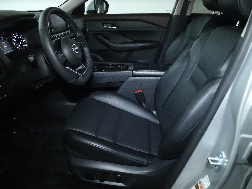 Certified 2023 Nissan Rogue SV w/ SV Premium B Package AWD/4WD image 21