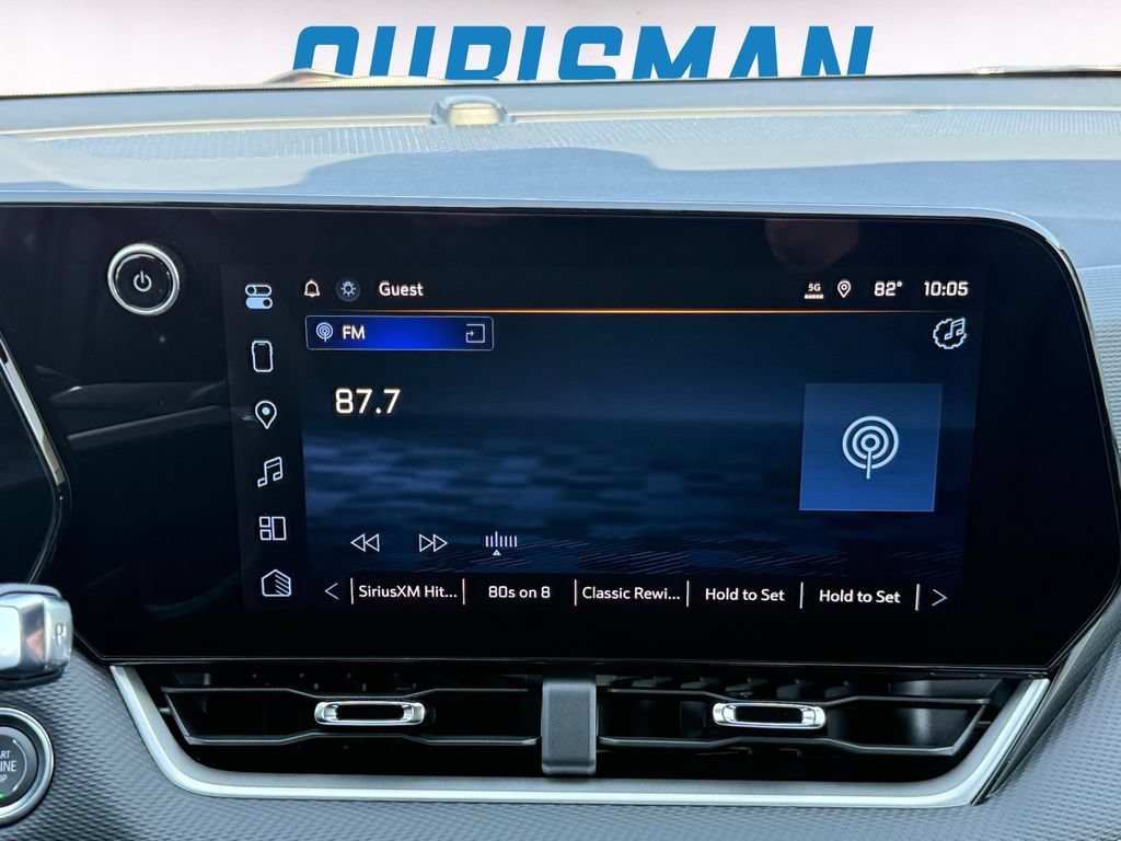 New 2027 Chevrolet Equinox LT w/ Convenience Package II FWD image 14