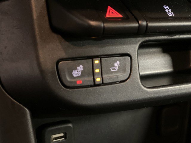 Used 2018 Chevrolet Colorado Z71 image 20