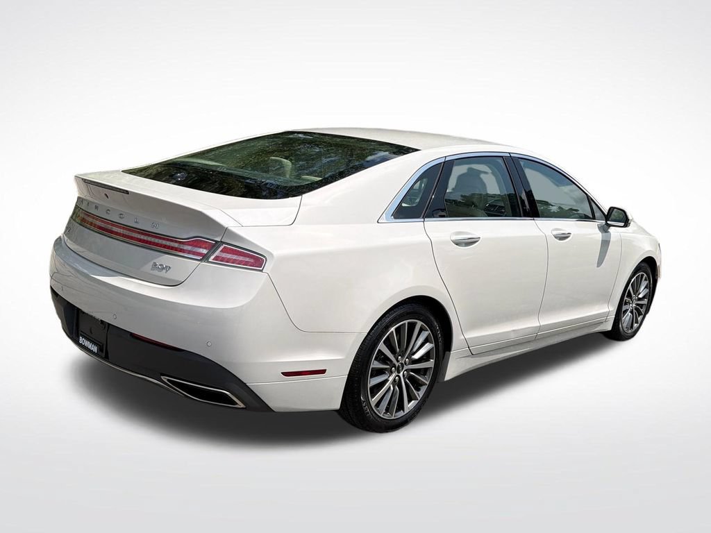 Used 2019 Lincoln MKZ Reserve FWD image 12