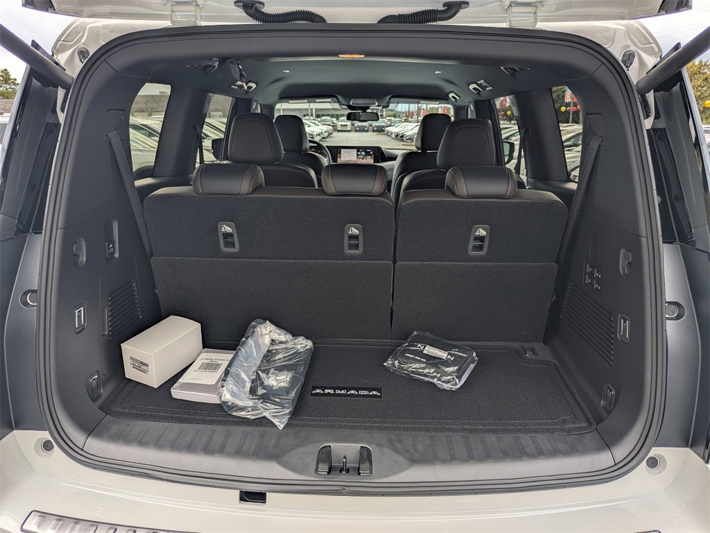 New 2026 Nissan Armada SL image 14