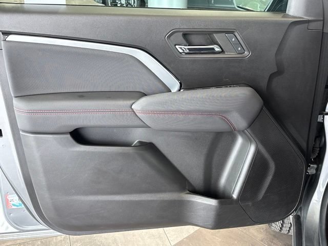 Used 2024 Chevrolet Colorado Z71 w/ Z71 Convenience Package 2 AWD/4WD image 22