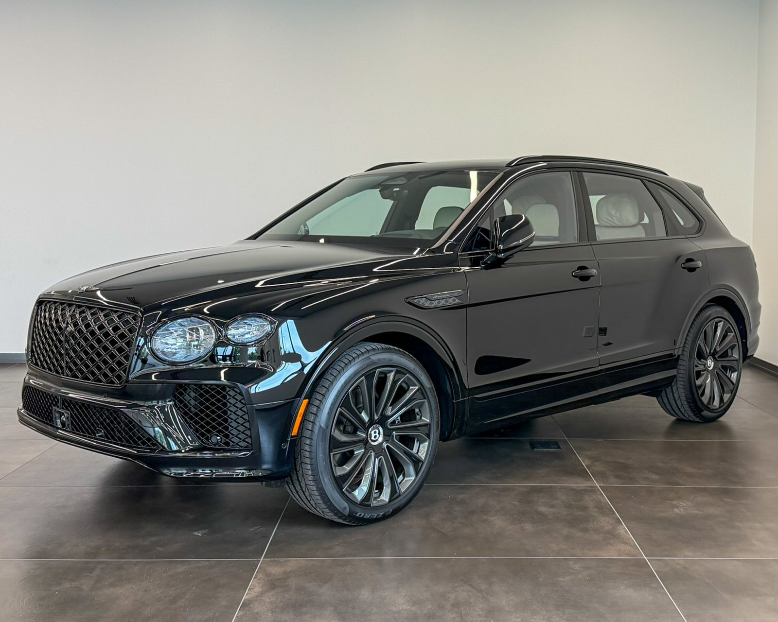 New 2027 Bentley Bentayga AWD/4WD image 7