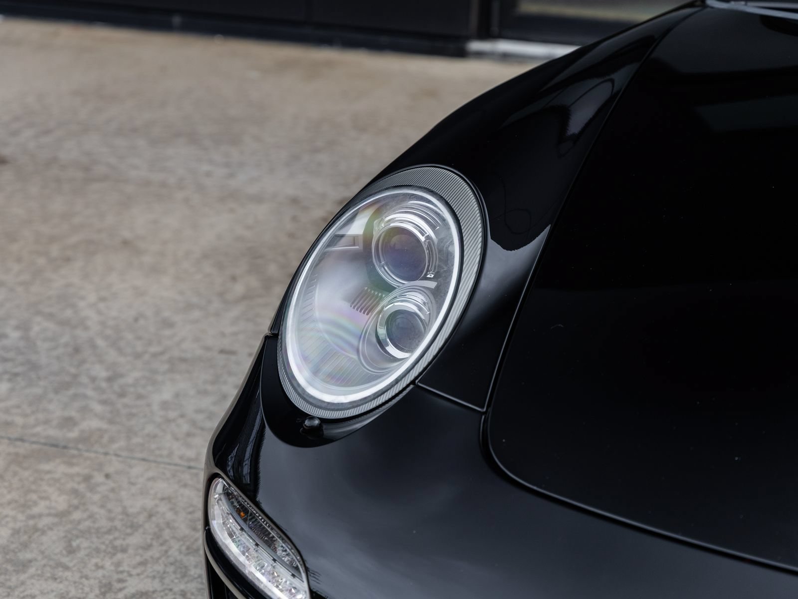 Used 2012 Porsche 911 Carrera GTS RWD image 19