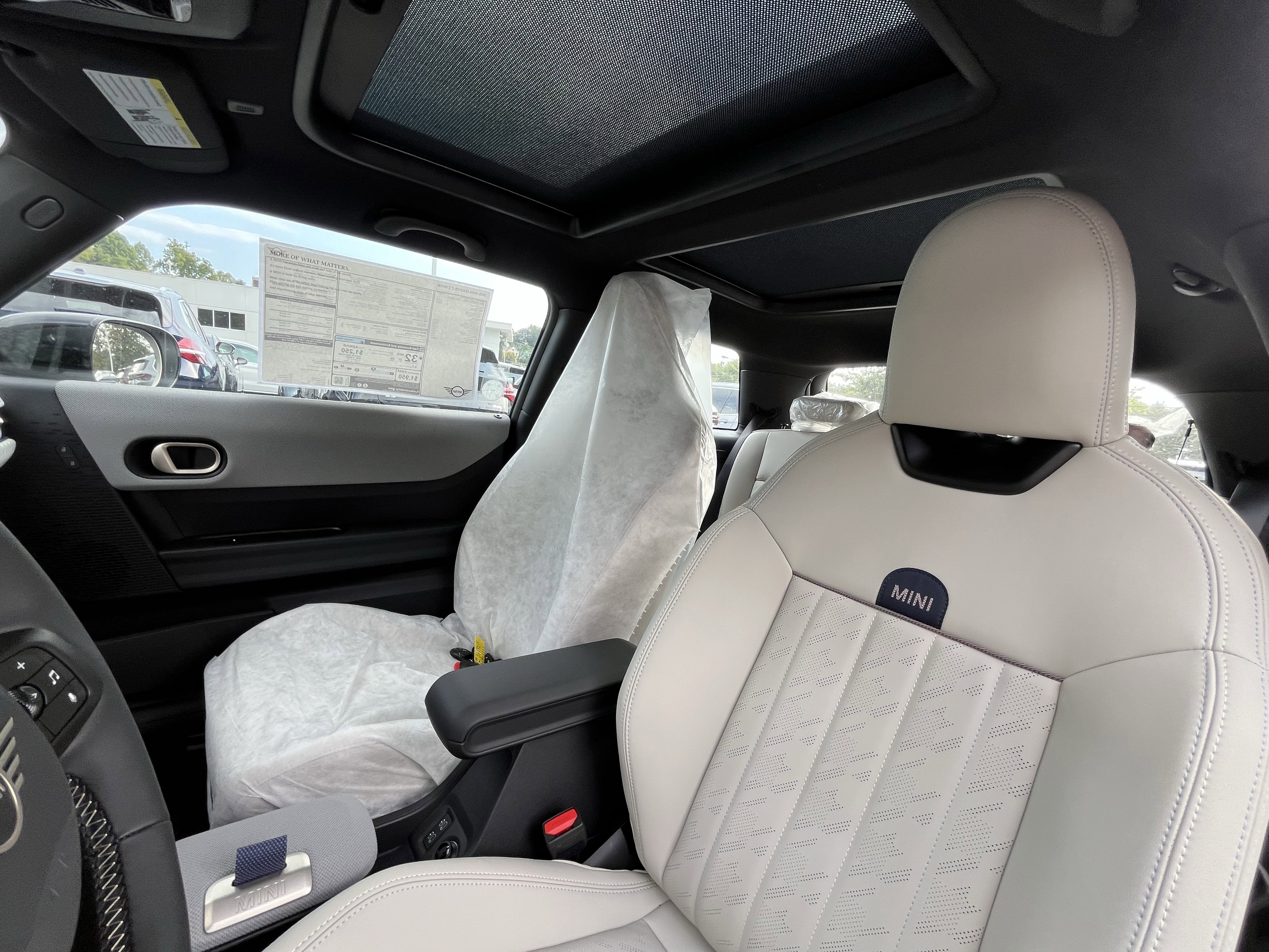 New 2026 MINI Cooper 2-Door Hardtop image 15