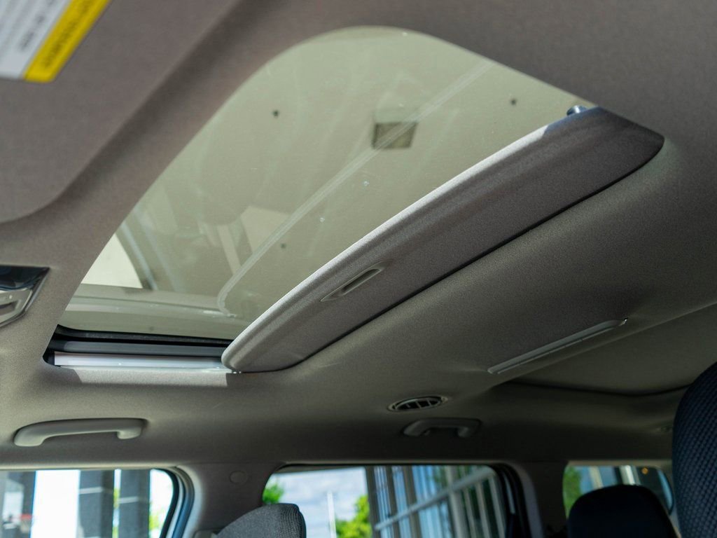 New 2026 Kia EV9 Wind image 12