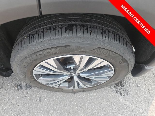 Certified 2023 Nissan Rogue SV AWD/4WD image 12