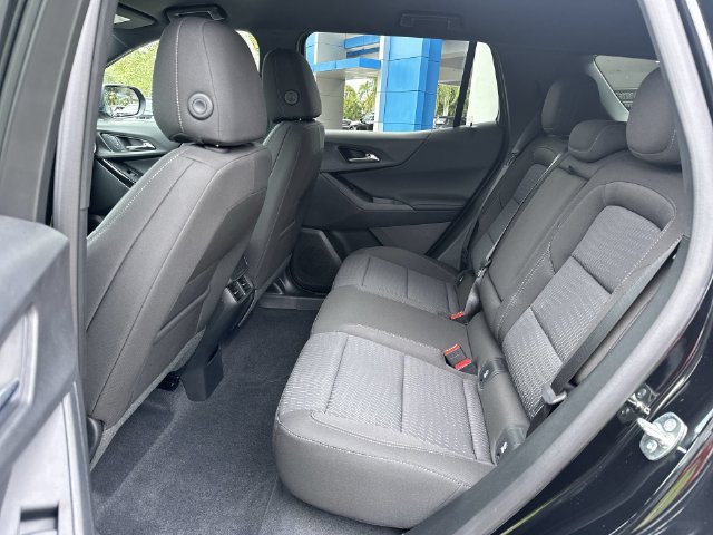 Used 2027 Chevrolet Equinox LT FWD image 27