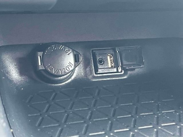 Used 2019 Toyota RAV4 LE w/ All Weather Liner Package image 32