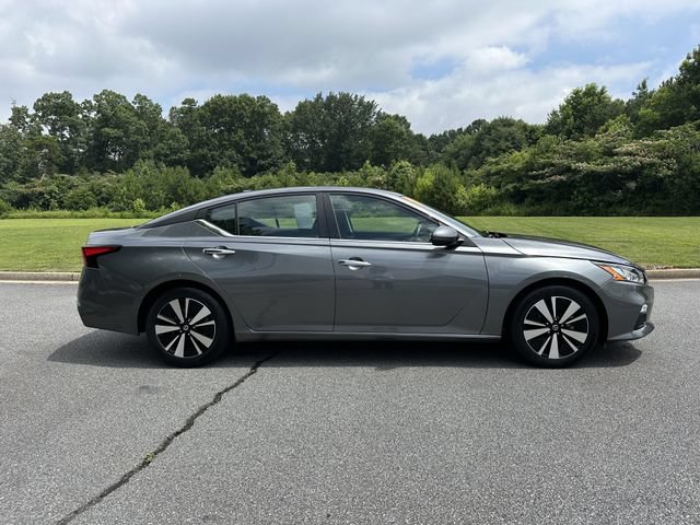 Certified 2022 Nissan Altima 2.5 SV FWD image 10