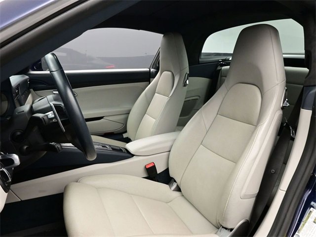 Used 2019 Porsche 911 Targa 4 GTS image 5