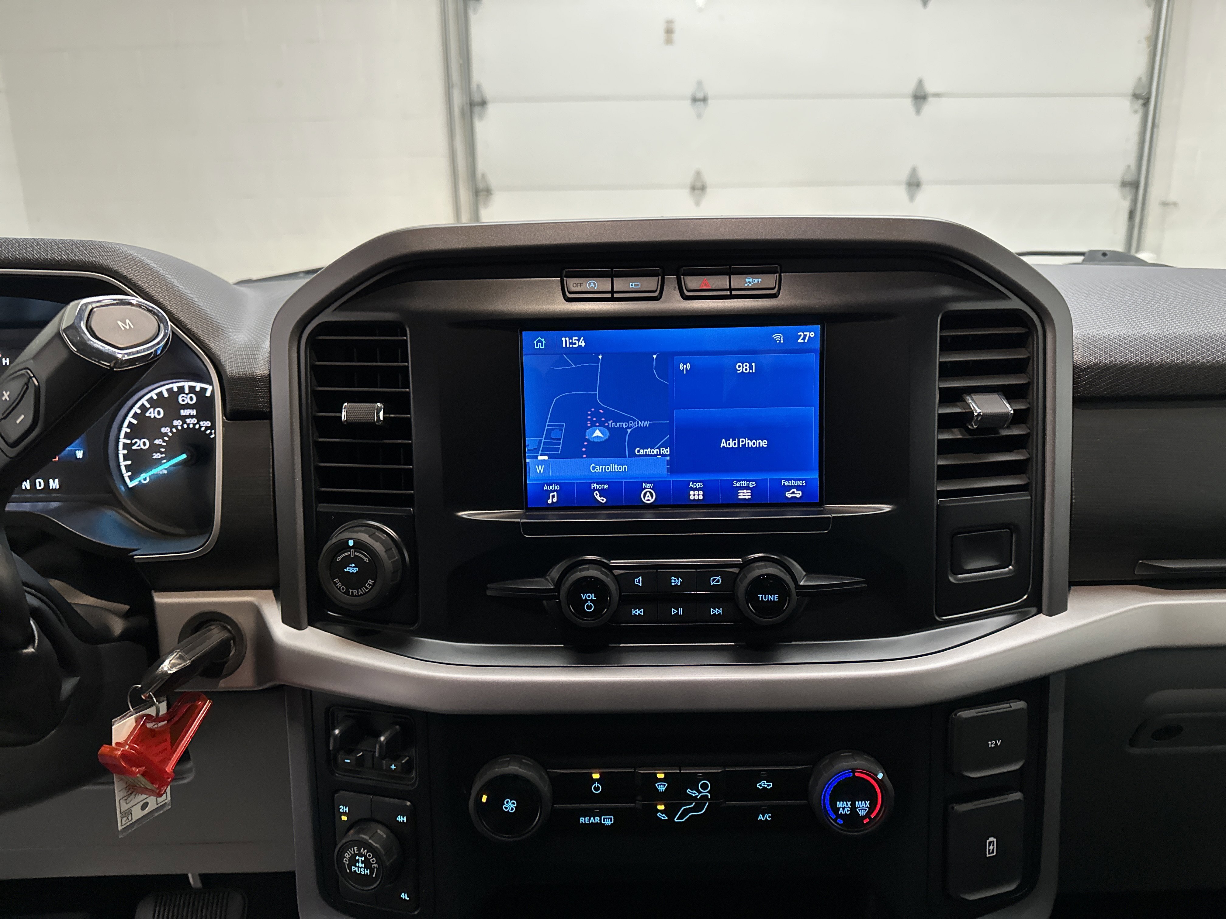 Used 2023 Ford F150 XLT w/ XTR Package image 31