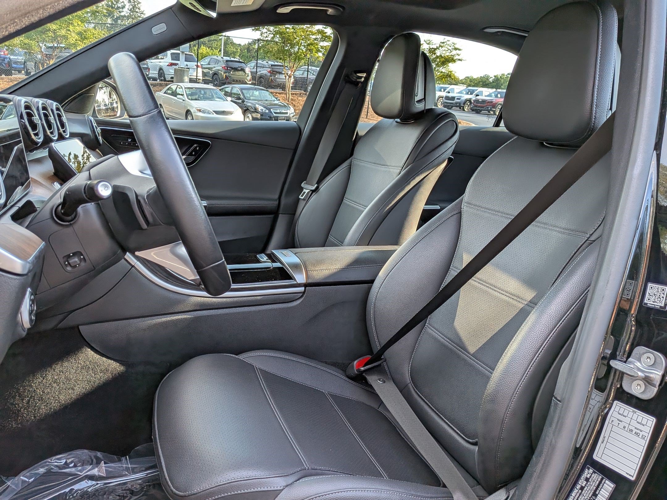 Used 2025 Mercedes-Benz C 300 Sedan image 16