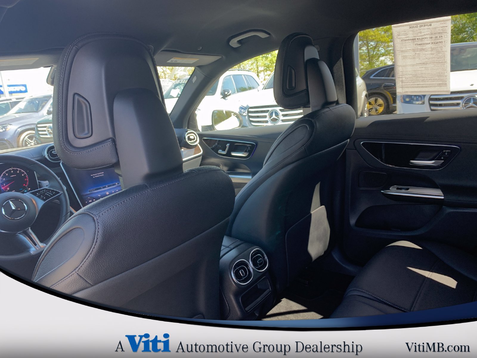 Used 2024 Mercedes-Benz GLC 300 4MATIC image 20