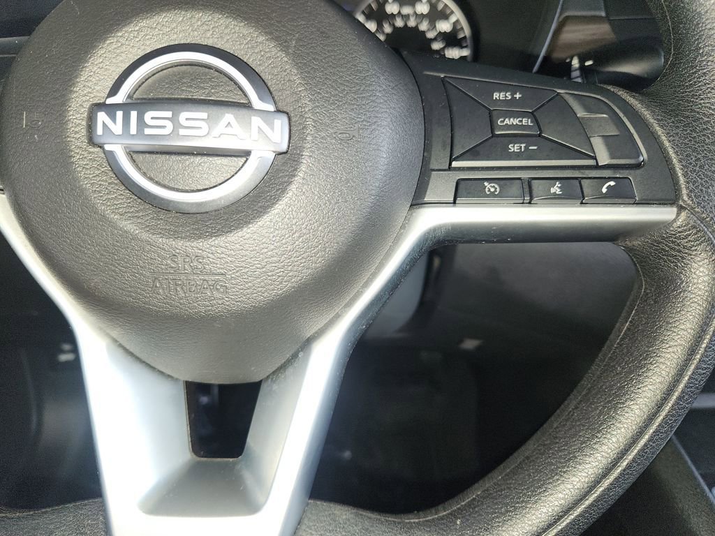 Used 2025 Nissan Altima 2.5 SV image 24