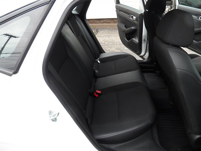 Used 2023 Honda Civic Sport image 9