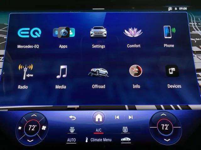 Used 2023 Mercedes-Benz EQS 580 4MATIC SUV image 32