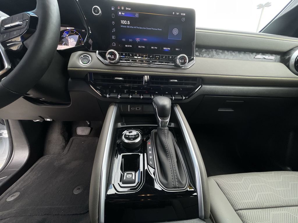 Used 2026 Chevrolet Colorado ZR2 w/ Technology Package image 35