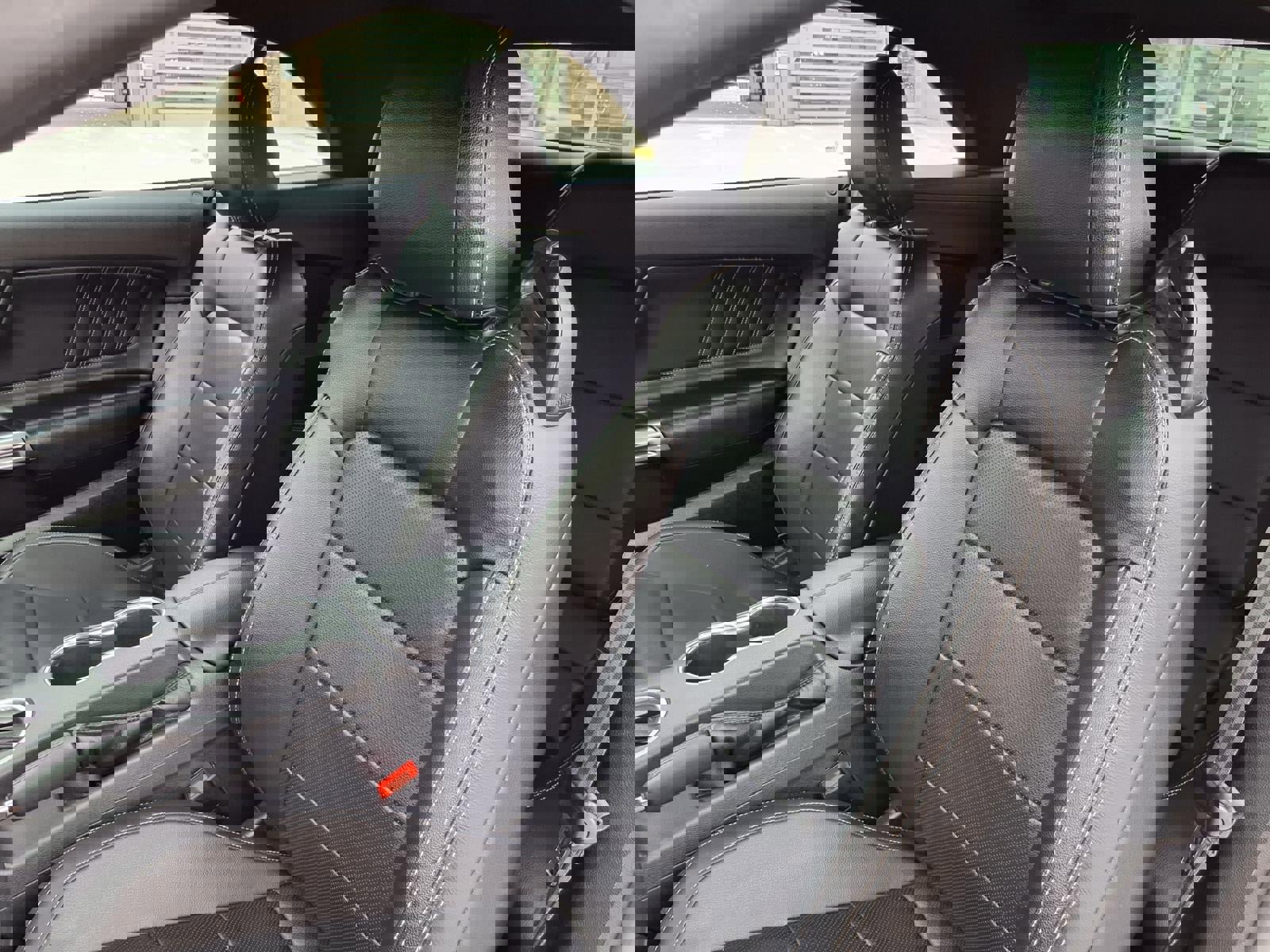 Used 2022 Ford Mustang Premium image 13