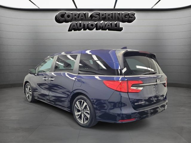 Used 2023 Honda Odyssey Touring image 4