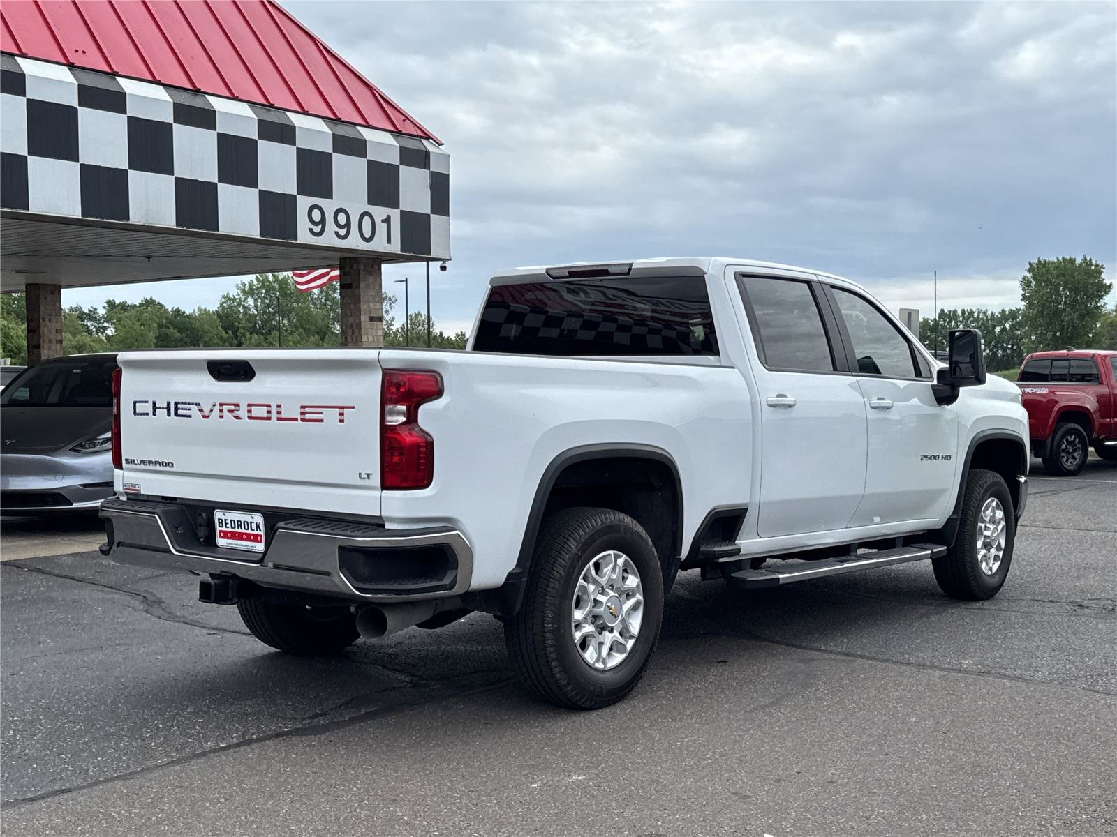 Used 2021 Chevrolet Silverado 2500 LT w/ Z71 Off-Road Package AWD/4WD image 7
