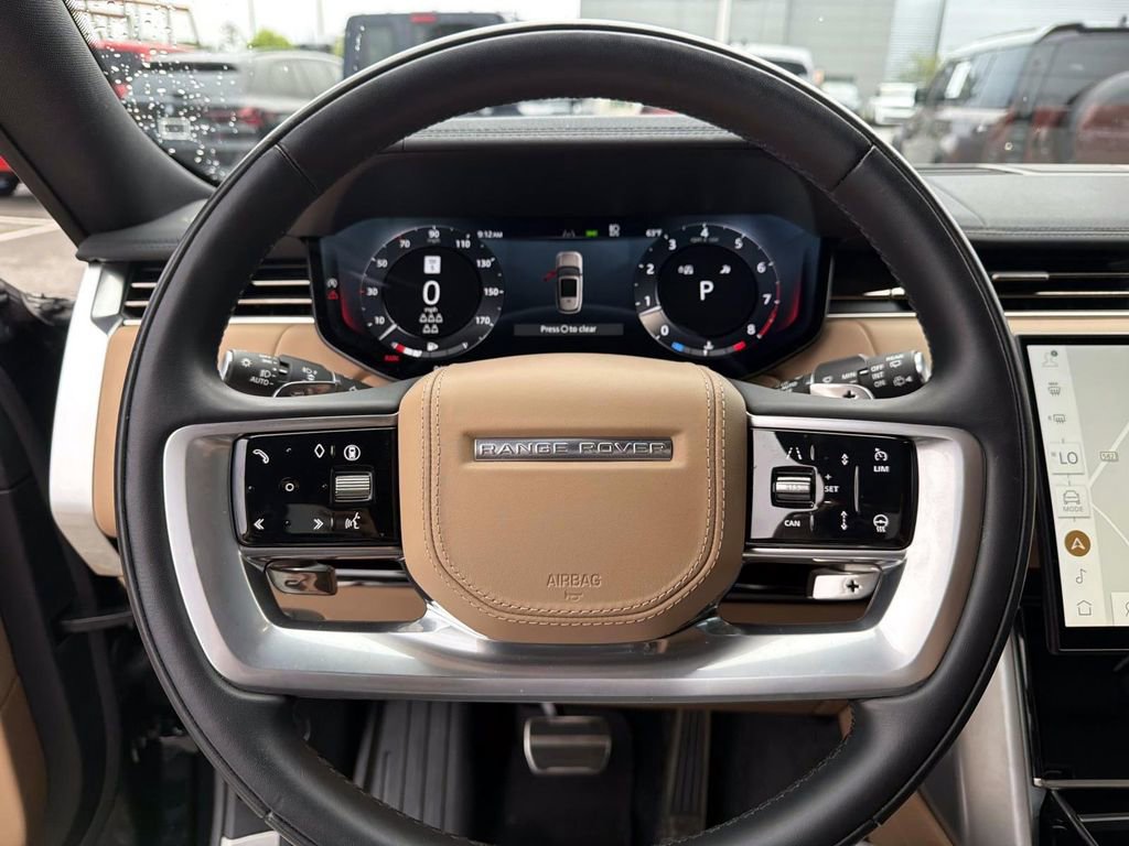 New 2025 Land Rover Range Rover Long Wheelbase SE image 26