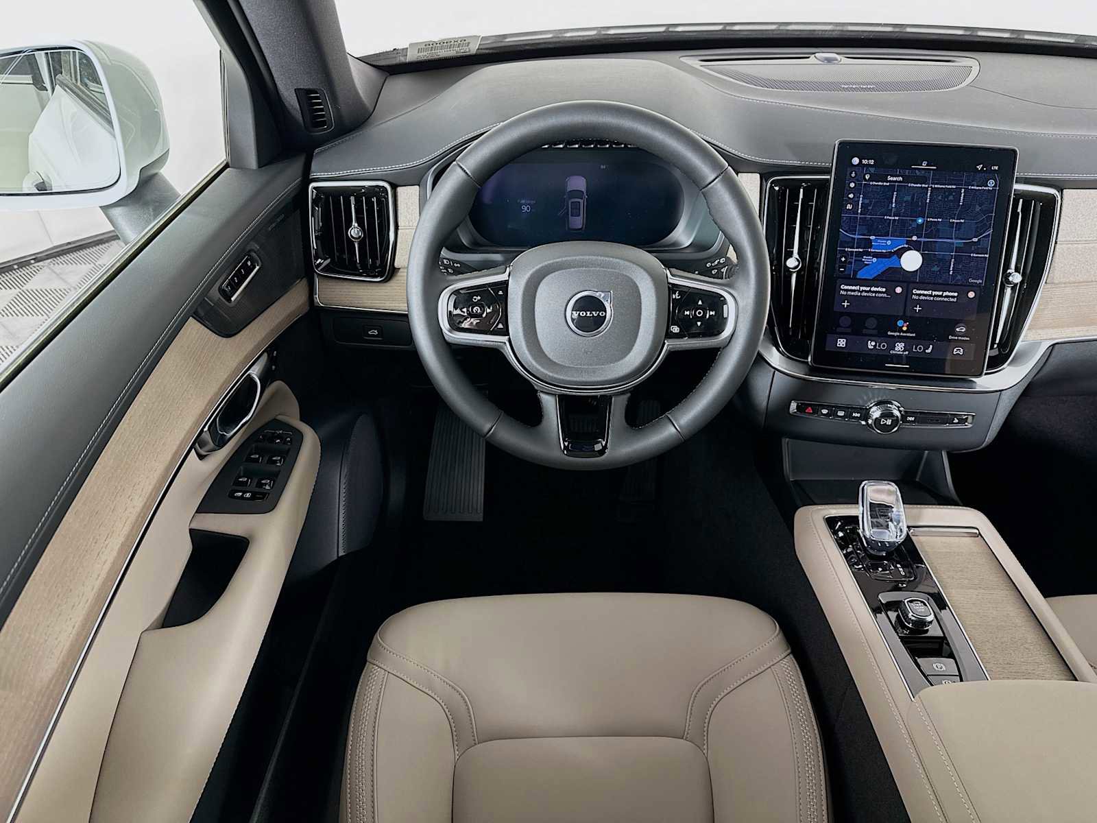 New 2026 Volvo XC90 B5 Plus image 21