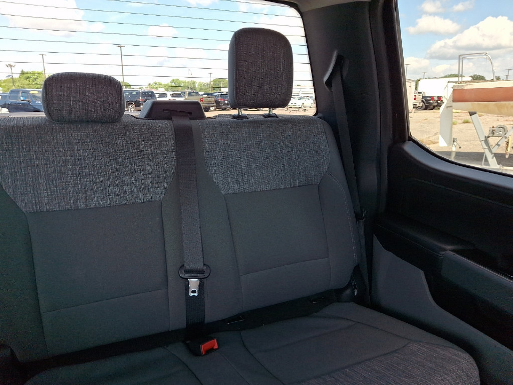 Used 2023 Ford F250 XLT w/ XLT Premium Package AWD/4WD image 21