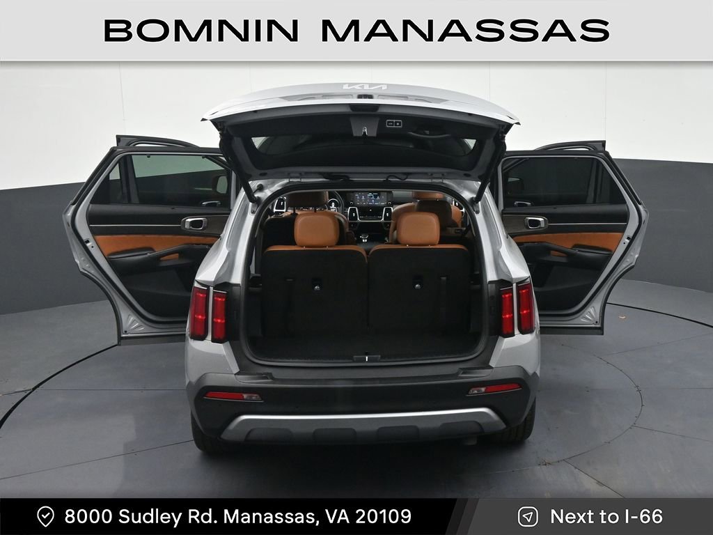 Used 2023 Kia Sorento SX Prestige image 41