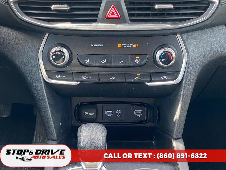 Used 2019 Hyundai Santa Fe SE image 13
