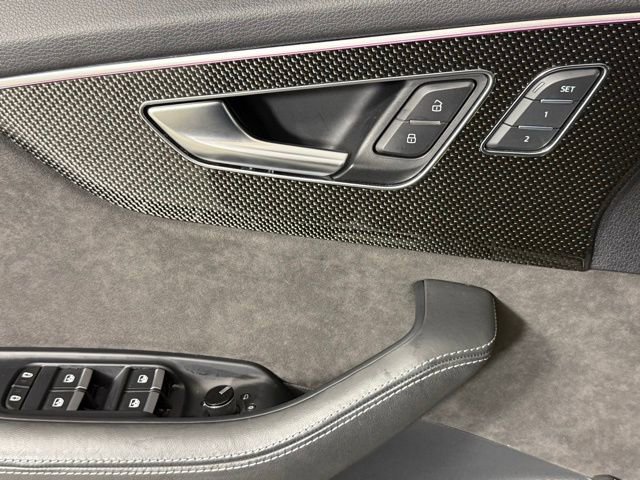 Used 2022 Audi SQ8 Prestige image 12